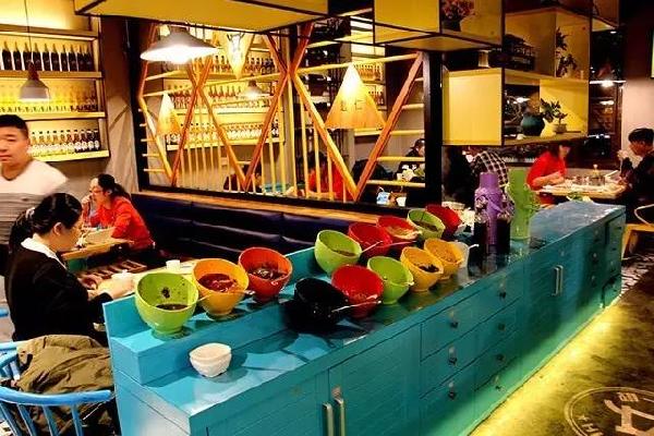 這家店太屌！一天只賣一頭牛，售罄就閉店，竟然還爆滿！|餐飲界