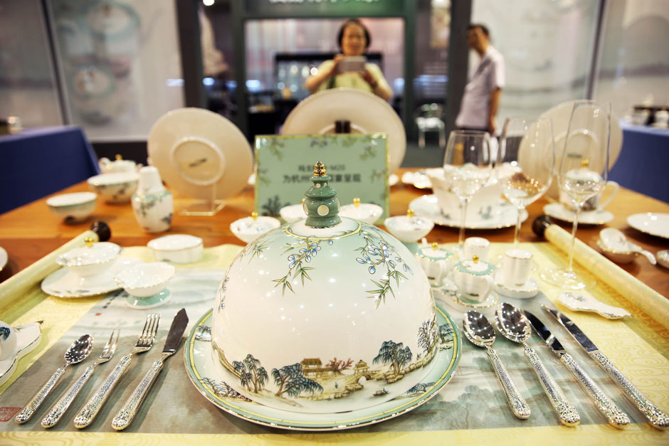 從燒錢玩高端變成走心搞文創(chuàng)，訂制餐具成業(yè)界新趨勢