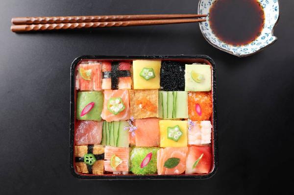 食材成本占了80%，他賠了1500萬(wàn)；最終鰻步靠一款單品爆紅|餐飲界