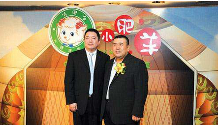 他17歲發(fā)家，靠一張秘方狂賺數(shù)十億，看一代餐飲帝國興衰史|餐飲界