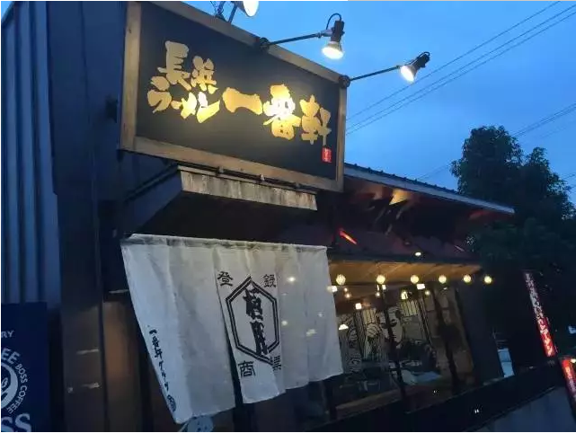 這家小店靠這6個(gè)秘訣，30個(gè)座位日流水2萬|餐飲界