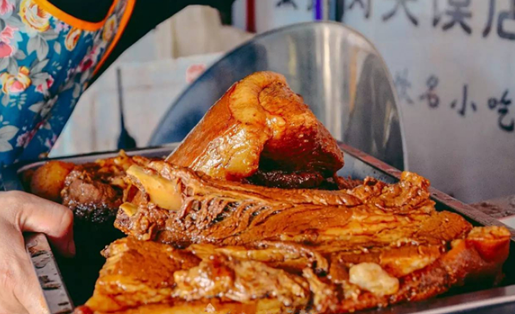 用低俗營(yíng)銷抓住眼球后，是否真的會(huì)給餐廳帶來(lái)收益？