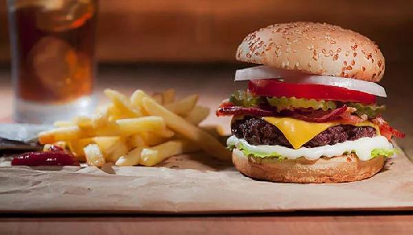 麥當勞掀起價格戰(zhàn)！低價策略真的能創(chuàng)造奇跡嗎？|餐飲界