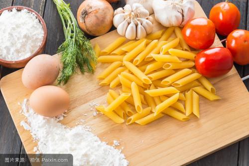 從百雀羚的逆生長，我發(fā)現了餐飲品牌永葆年輕的秘密。|餐飲界