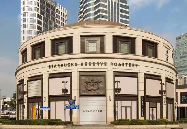 麥當(dāng)勞、星巴克都在玩，餐企紛紛試水旗艦店到底為那般？|餐飲界