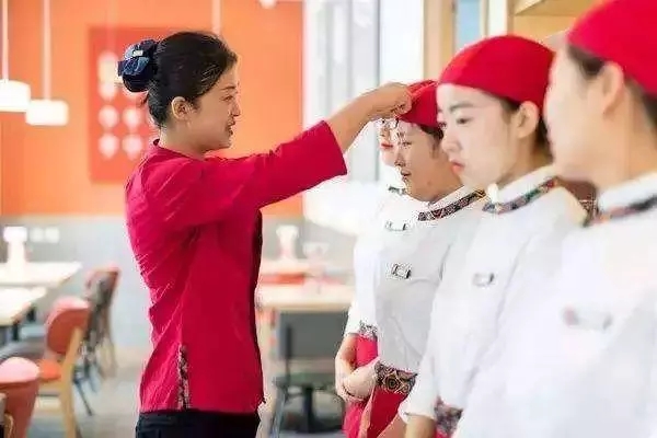 餐飲店長帶隊(duì)伍9步走，員工個個都干勁兒十足！|餐飲界