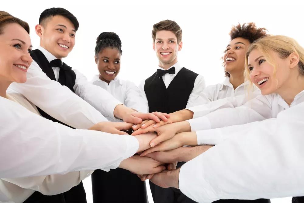 什么樣的績(jī)效考核制度能讓餐廳員工多干活又不抱怨？|餐飲界