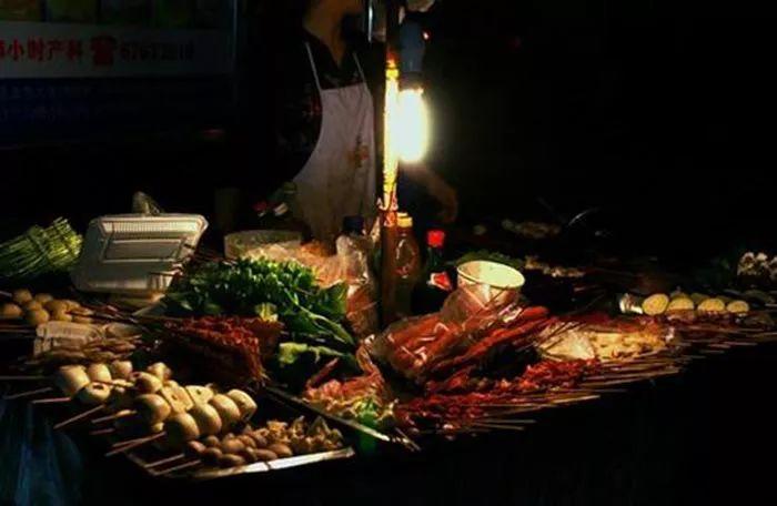 餐飲江湖眾生相：有人艱難求生，有人一夜爆紅|餐飲界