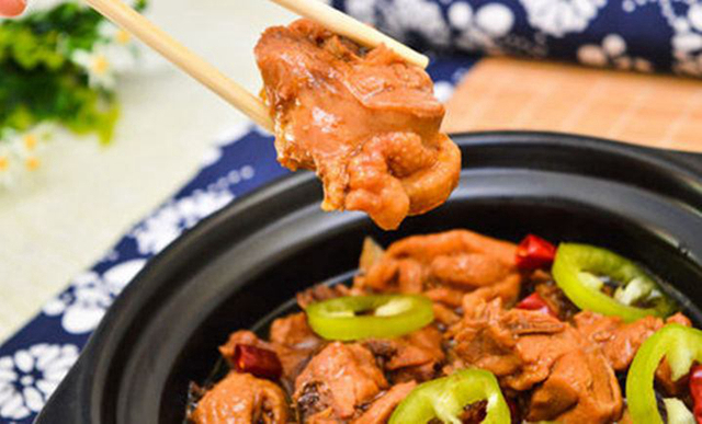 開餐飲小店，別搞什么多種經(jīng)營了，專一才是存活之道|餐飲界