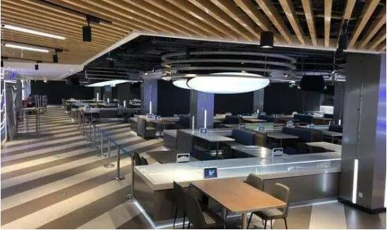 無人餐廳喜憂參半，要成還得看“暖科技”？|餐飲界