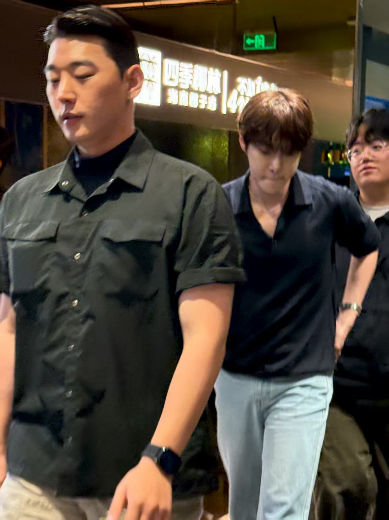 粉絲與偶像的 “雙向奔赴”：NCT金道英追隨粉絲推薦，打卡四季椰林椰子雞